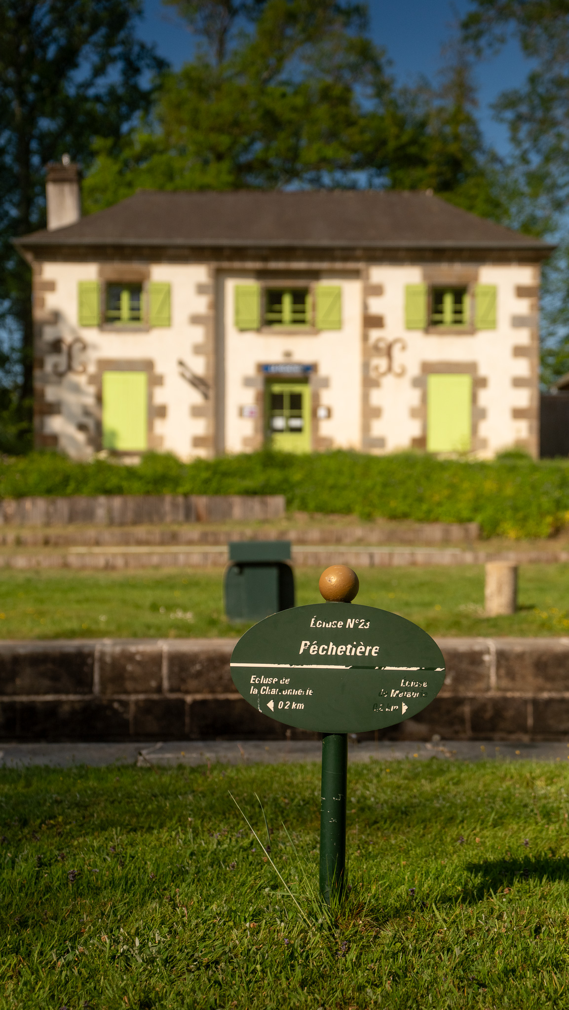 Les 11 écluses 73