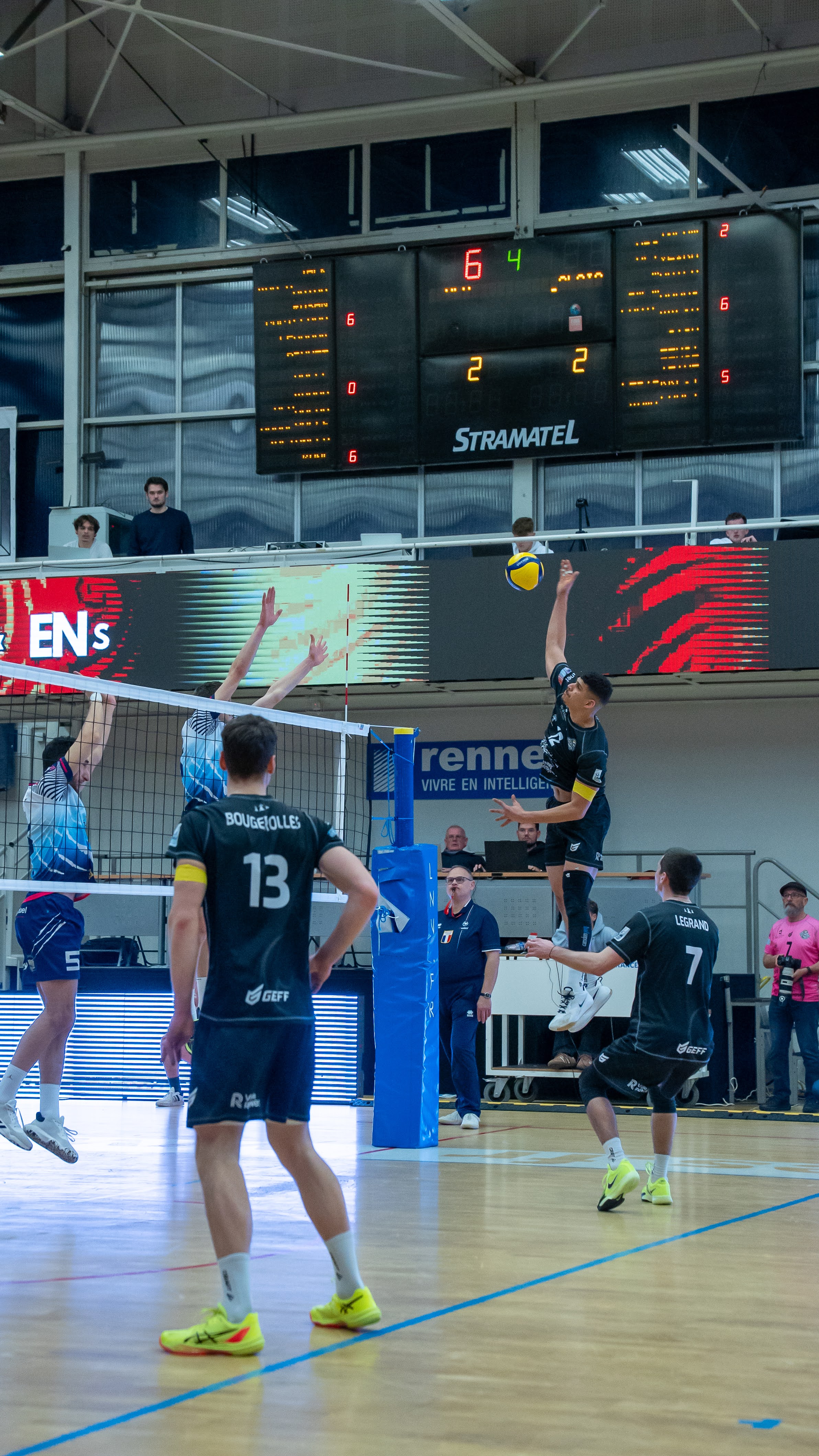 REC Volley 25